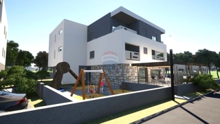 Stanovanje / Apartma Donje Ražine, Šibenik, 77m2