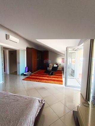Stanovanje / Apartma Vodice, 81,85m2