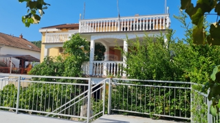 Hiša Bilice, Šibenik - Okolica, 450m2