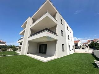 Stanovanje / Apartma Vodice, 82,55m2