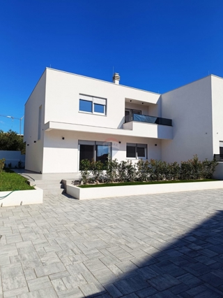 Hiša Vodice, 166m2