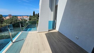 Nepremičnine Istra, prodam moderni stan blizu morja, Umag, okolica