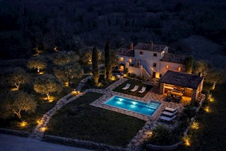 Luksuzna istrska vila »na ključ« z velikim zemljiščem