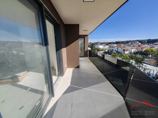 Pješčana uvala – novo stanovanje v 1. nadstropju s pogledom na morje, 101 m²