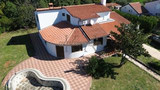 Hiša Nova Vas, Poreč, 280m2