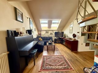 ZAGREB - LANIŠTE - 3-sobno stanovanje z galerijo