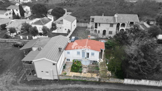 Hiša - Ližnjan - Marlera - 80m2 (200m2 zemljišča)