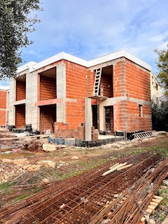 Novigrad, Istra, kuća s bazenom