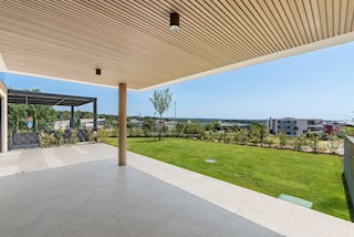 Novigrad, Moderno stanovanje z 2 spalnicama 