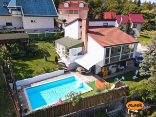 Družinska hiša na Anindolu