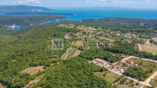 Marčana, okolica - zemljišče na mirni lokaciji blizu morja