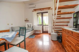 Poreč, okolica – Dvoetažno stanovanje v bližini morja