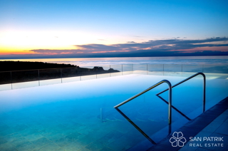 Naložba v Istri: Luksuzno stanovanje v Petram Resortu, donos 5–7%