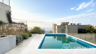 Crikvenica: Stanovanje z vrtom in skupnim bazenom