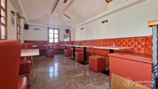 Otok Krk - Omišalj - Gostinski poslovni prostor v središču mesta