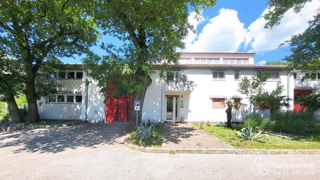 Crikvenica, okolica – Tovarna kave, opremljena in pripravljena za obratovanje