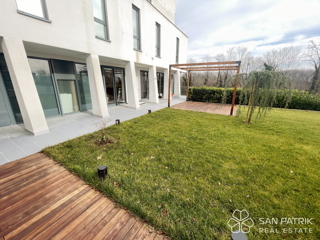 Ekskluzivno 5-sobno stanovanje (153 m2) v zeleni oazi gozdnega parka Jelenovac