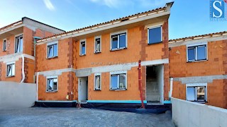 Poreč - okolica, stanovanje v izgradnji 68 m2, 3 spalnice, 2 parkirni mesti