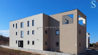 Poreč, stanovanje v izgradnji 161 m2, 2. nadstropje, pogled na morje, cca 800 m od morja (zračne črte)