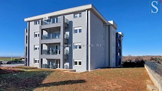 Istra, novo stanovanje v okolici Poreča 72 m2 z vrtom 200 m2