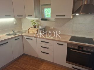 Apartmaj Sroki, Viškovo, 65m2