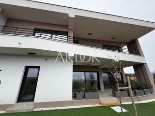 Hiša Kornić, Krk, 162m2