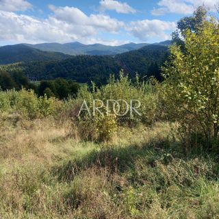 Zemljišče Sunger, Mrkopalj, 670m2