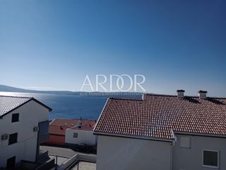 Apartmaj Crikvenica, 122m2