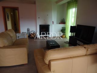 Apartmaj Jurdani, Matulji, 137m2