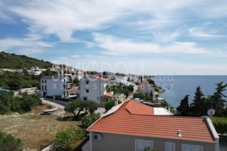 Stanovanje s čudovitim razgledom, Rogoznica