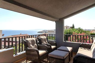 Samostojna opremljena hiša v bližini morja, Čiovo