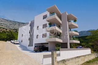 Penthouse s pogledom na morje, Tučepi