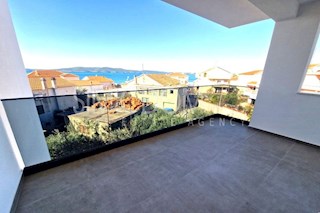 Novo penthouse stanovanje v bližini morja, Brodarica