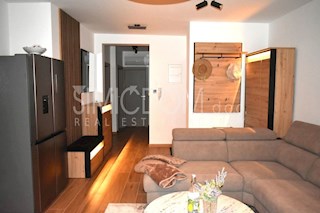 Opremljen apartma le nekaj korakov od plaže, Čiovo