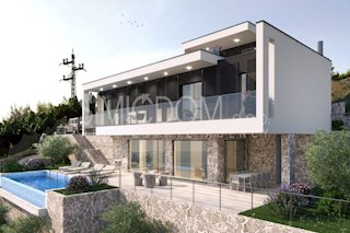 Vila z odprtim pogledom na morje, Omiš