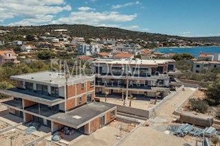 Novogradnja, druga vrsta do morja, Sevid