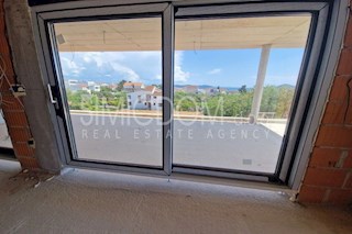 Prostoren apartma v bližini plaže in centra, Tribunj