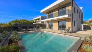 ISTRA - SVETVINČENAT, nova moderna vila z ogrevanim bazenom