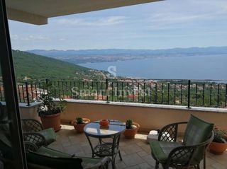 Stanovanje Oprić, Opatija - Okolica, 114m2