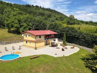 GORSKI KOTAR - VRBOVSKO, hiša z bazenom in zemljiščem 6200 m2