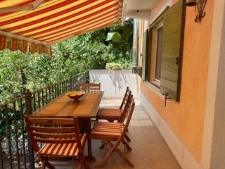 DRIKVENICA - DRMALJ, očarljiva kamnita vrstna hiša