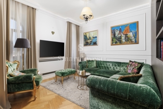 OPATIJA, luksuzni penthouse v stari vili s parkirnim mestom