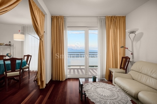 OPATIJA, 3-sobno stanovanje s pogledom na morje in garažo