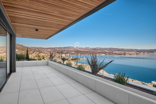 OPATIJA, novo luksuzno stanovanje z bazenom in neponovljivim pogledom na morje