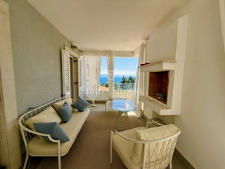 LOVRAN, moderno opremljeno stanovanje s pogledom na morje