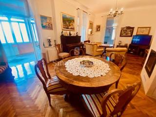 Stanovanje Opatija - Centar, Opatija, 185m2