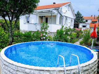 KRK ISLAND, Detached house with pool, for sale