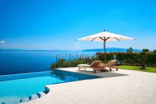 IČIĆI, ekskluzivna vila z bazenom in panoramskim pogledom na morje