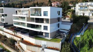 OPATIJA, Novo 4-sobno stanovanje s pogledom na morje in garažo