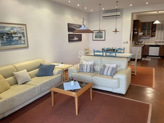 OPATIJA - PAVLOVAC, hiša z 2 stanovanjema, garažo in pogledom na morje